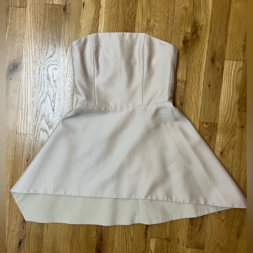ALICE & Olivia corset to flair top beige